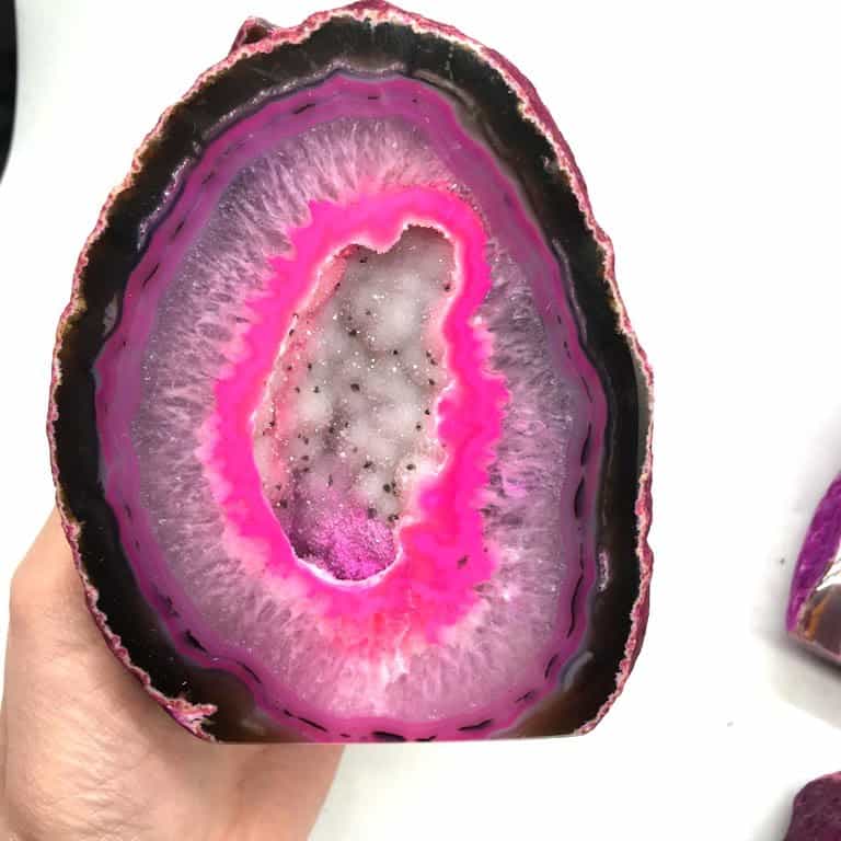 Agata Rosa: Propiedades, Significado, Usos y Poderes